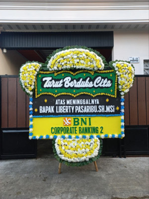 Papan Bunga Duka di Kuripan